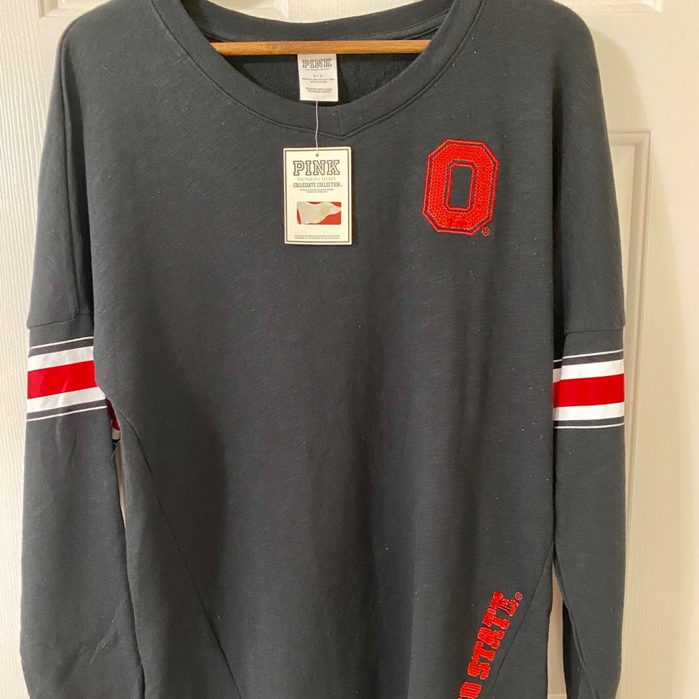 Ohio State Buckeyes light shirt/sweater